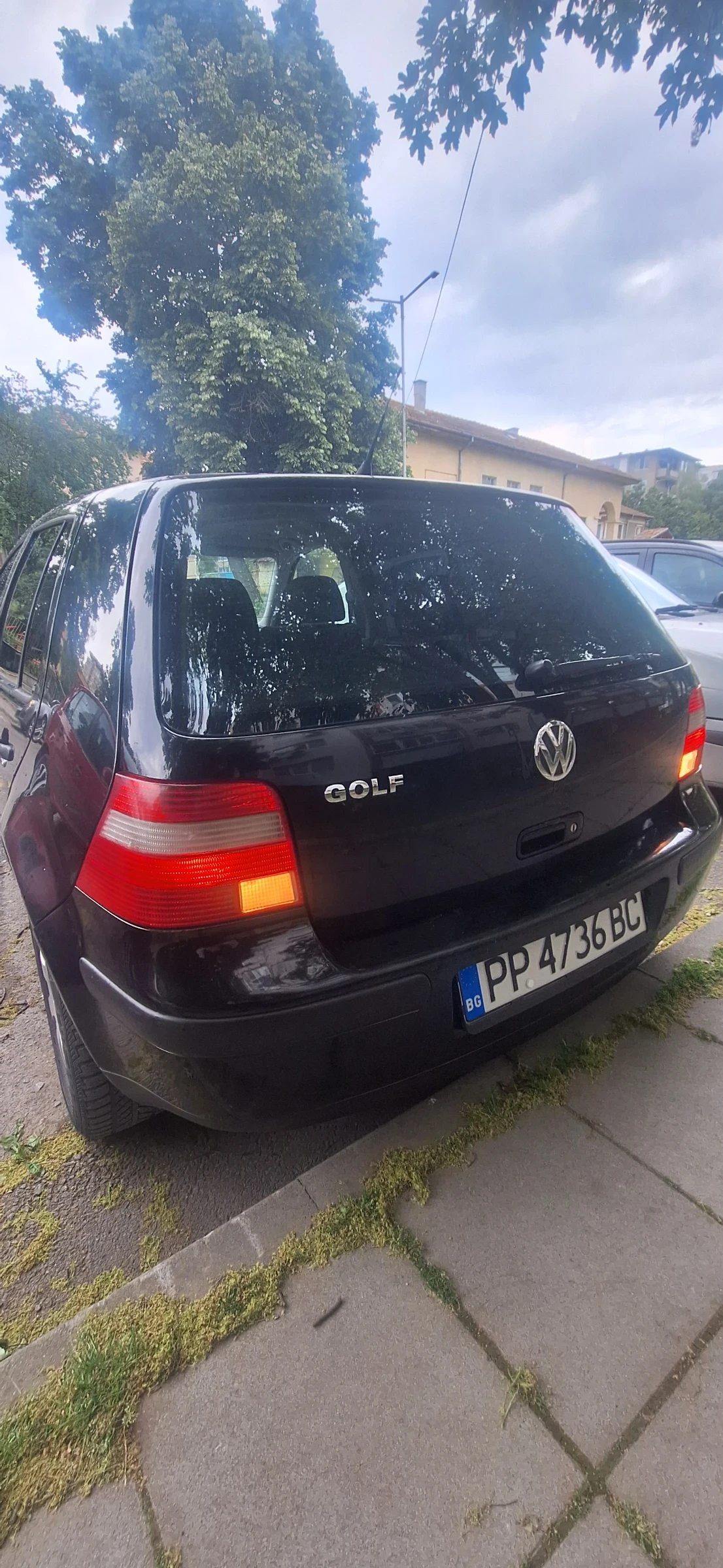 VW Golf 1.6, снимка 4 - Автомобили и джипове - 54763178