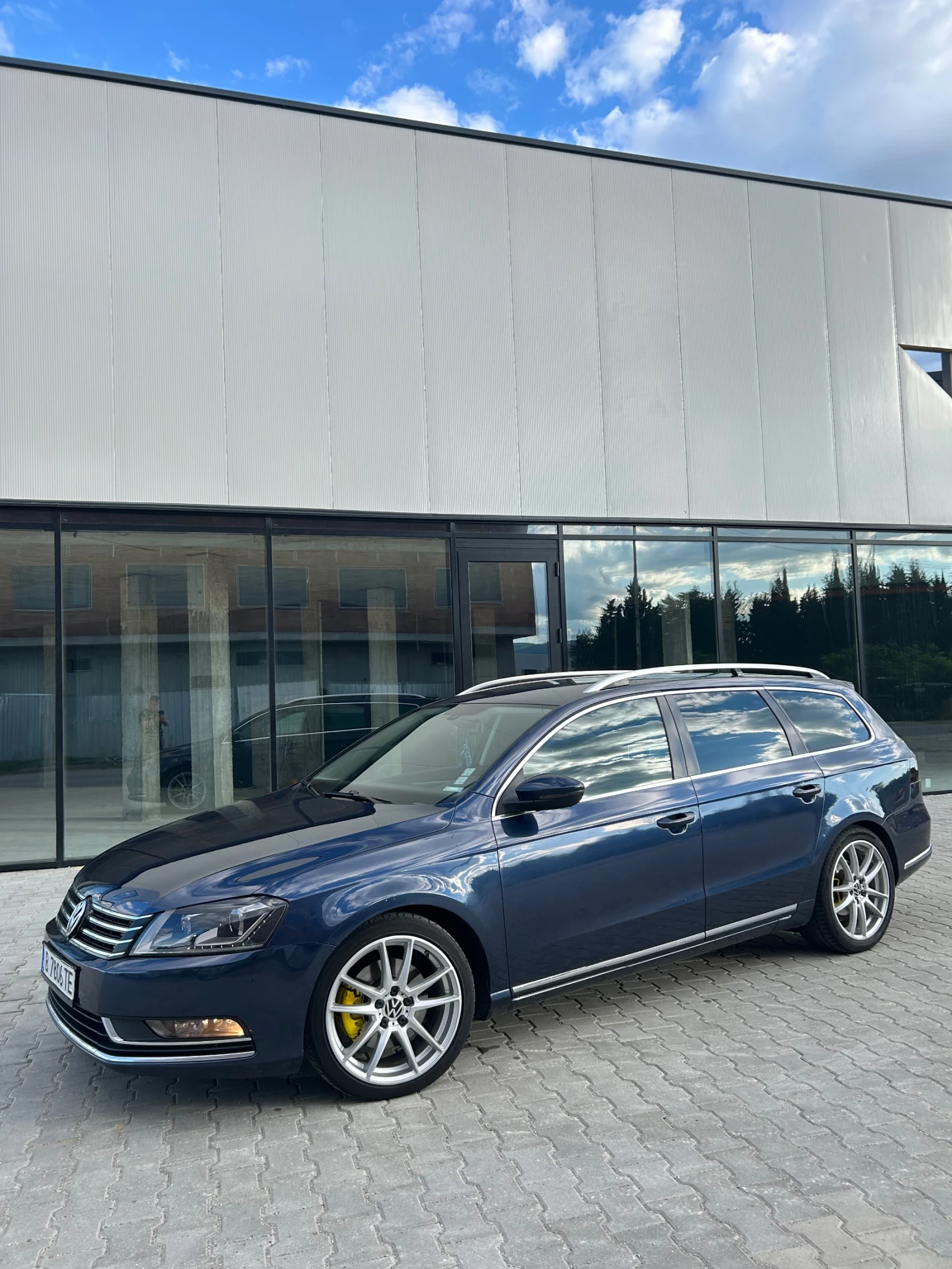 VW Passat 2.0 TDI, снимка 7 - Автомобили и джипове - 54895643