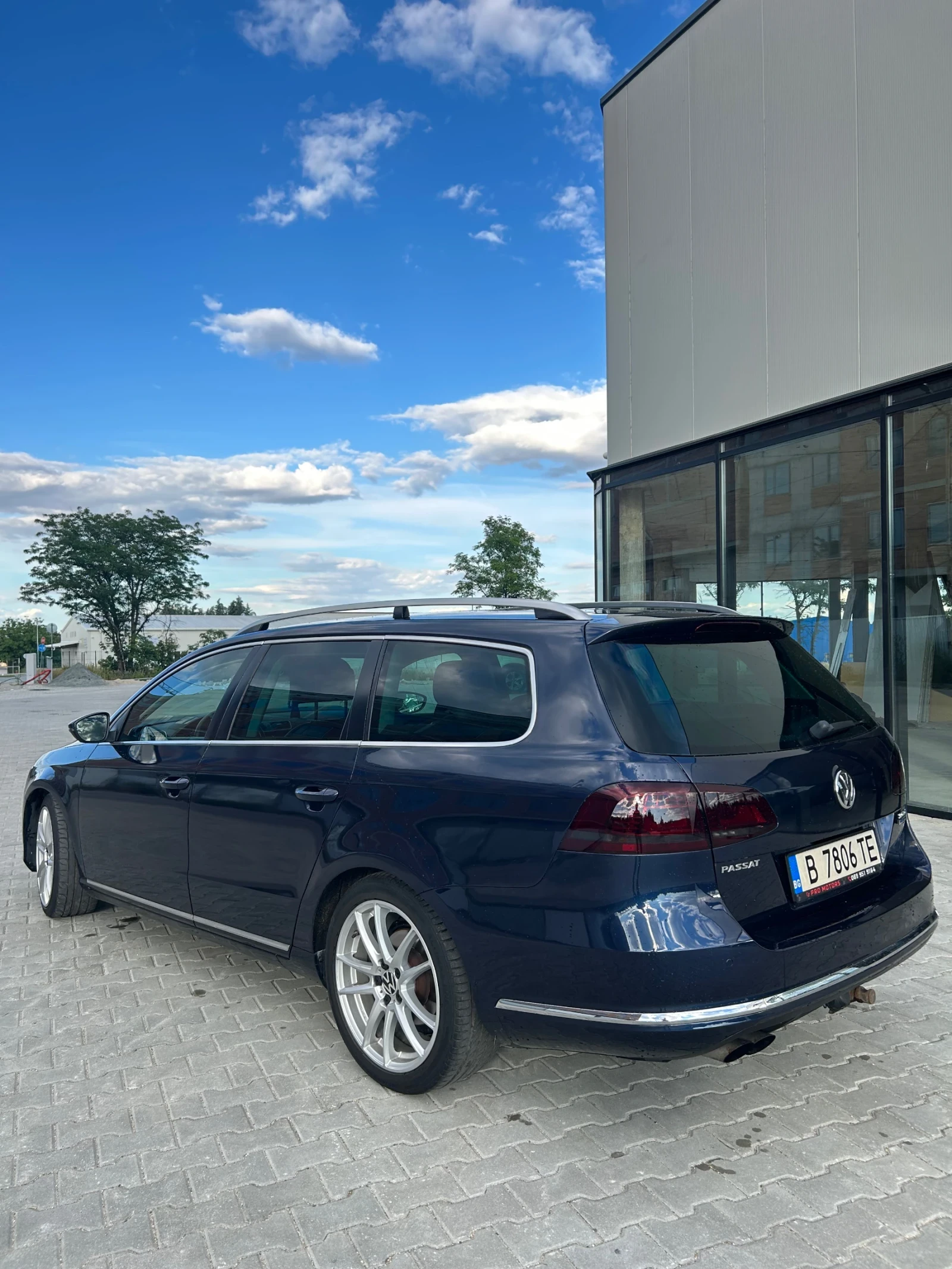 VW Passat 2.0 TDI, снимка 3 - Автомобили и джипове - 54895643