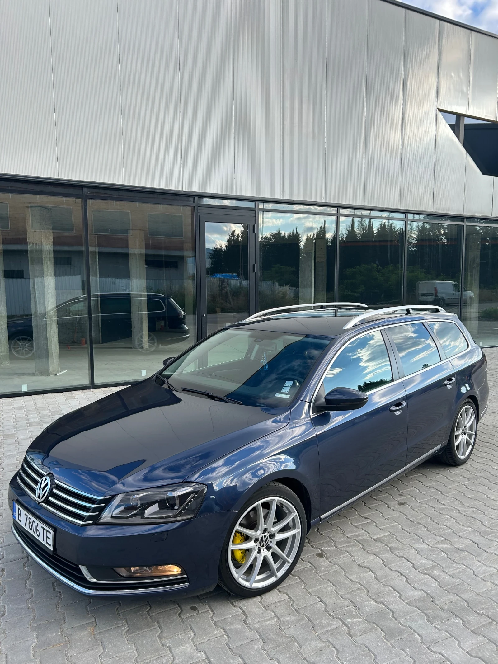 VW Passat 2.0 TDI, снимка 17 - Автомобили и джипове - 54895643