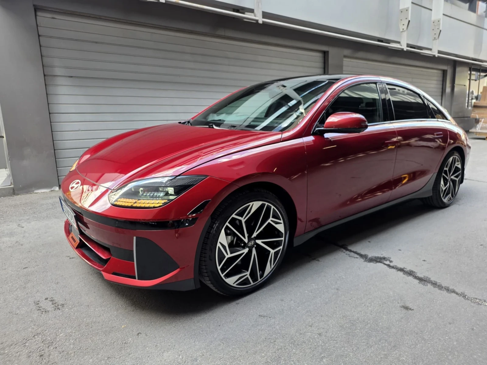 Hyundai Ioniq 6 Ultimate * AWD* 77kWh* BOSE* PANO* 360* Head-Up* 