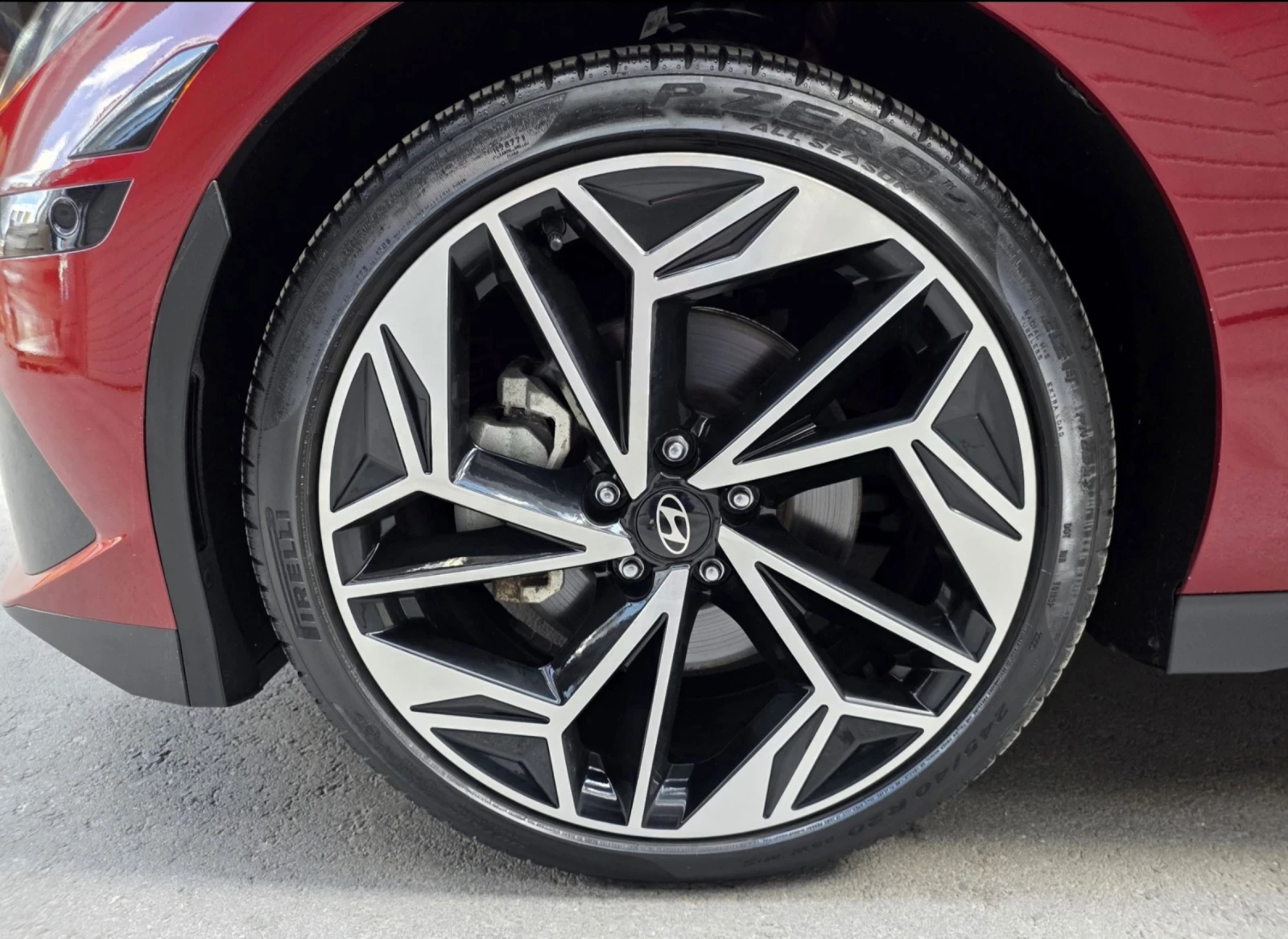 Hyundai Ioniq 6 Ultimate * AWD* 77kWh* BOSE* PANO* 360* Head-Up* , снимка 17 - Автомобили и джипове - 55071735