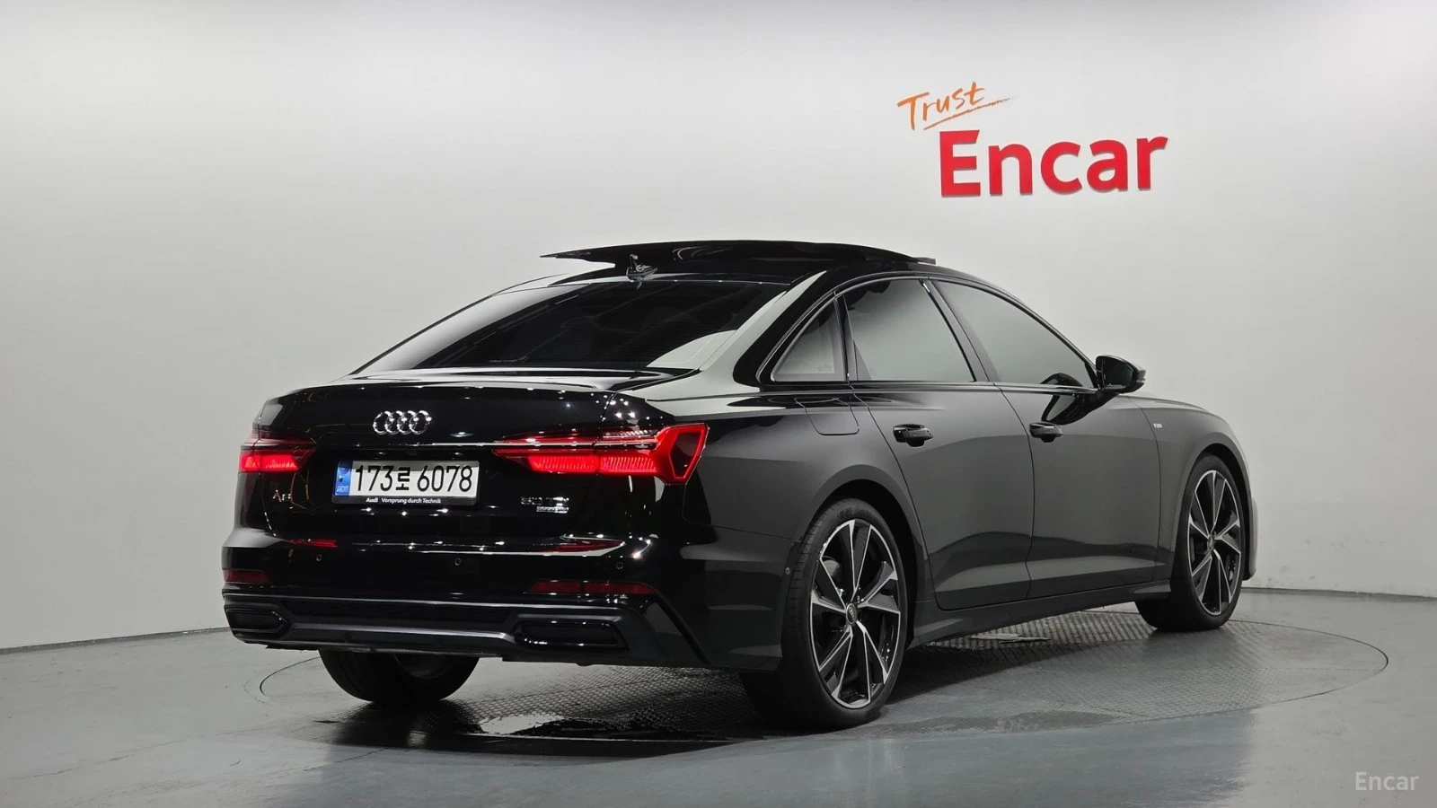 Audi A6 50TDI* QUATTRO* ПОДГРЕВ* ОБДУХВАНЕ* 360* ПАНО* HUD, снимка 2 - Автомобили и джипове - 55532981