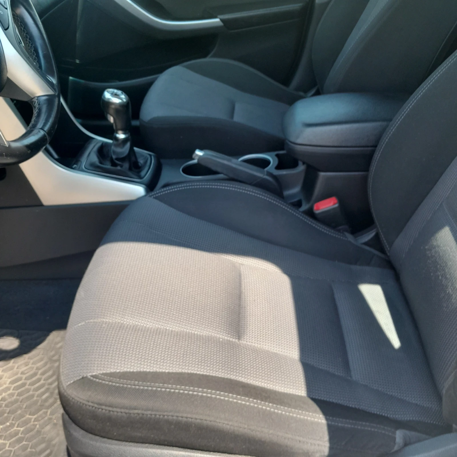 Hyundai I30 1.4 DOHC-101 к.с FACE LIFT, снимка 12 - Автомобили и джипове - 55725934