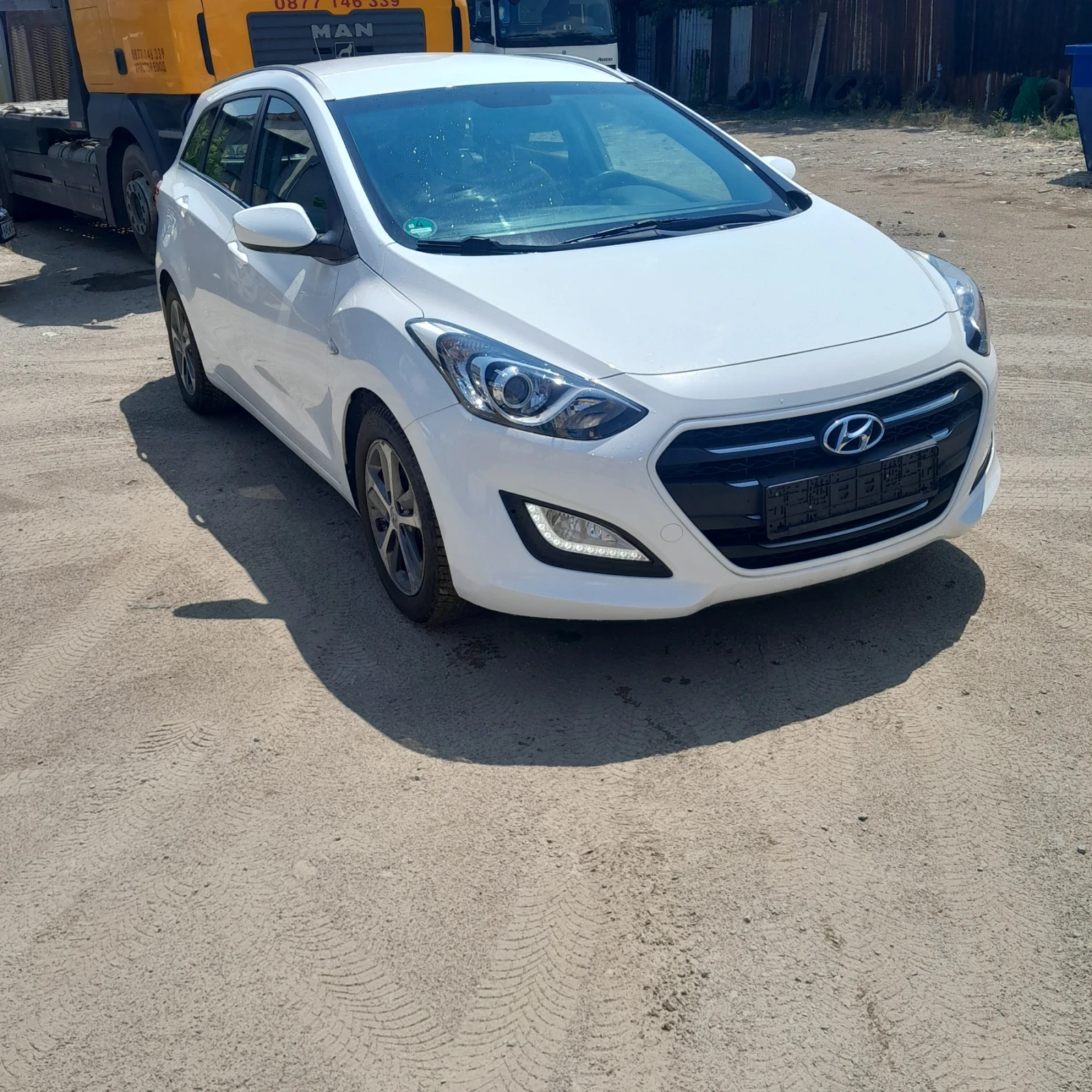 Hyundai I30 1.4 DOHC-101 к.с FACE LIFT, снимка 3 - Автомобили и джипове - 55725934