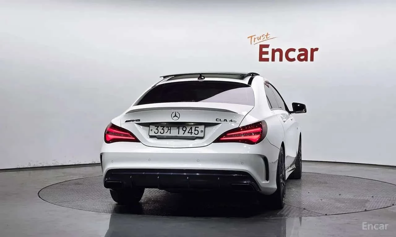 Mercedes-Benz CLA 45 AMG 4MATIC Без инциденти Инспекция, снимка 4 - Автомобили и джипове - 55886274