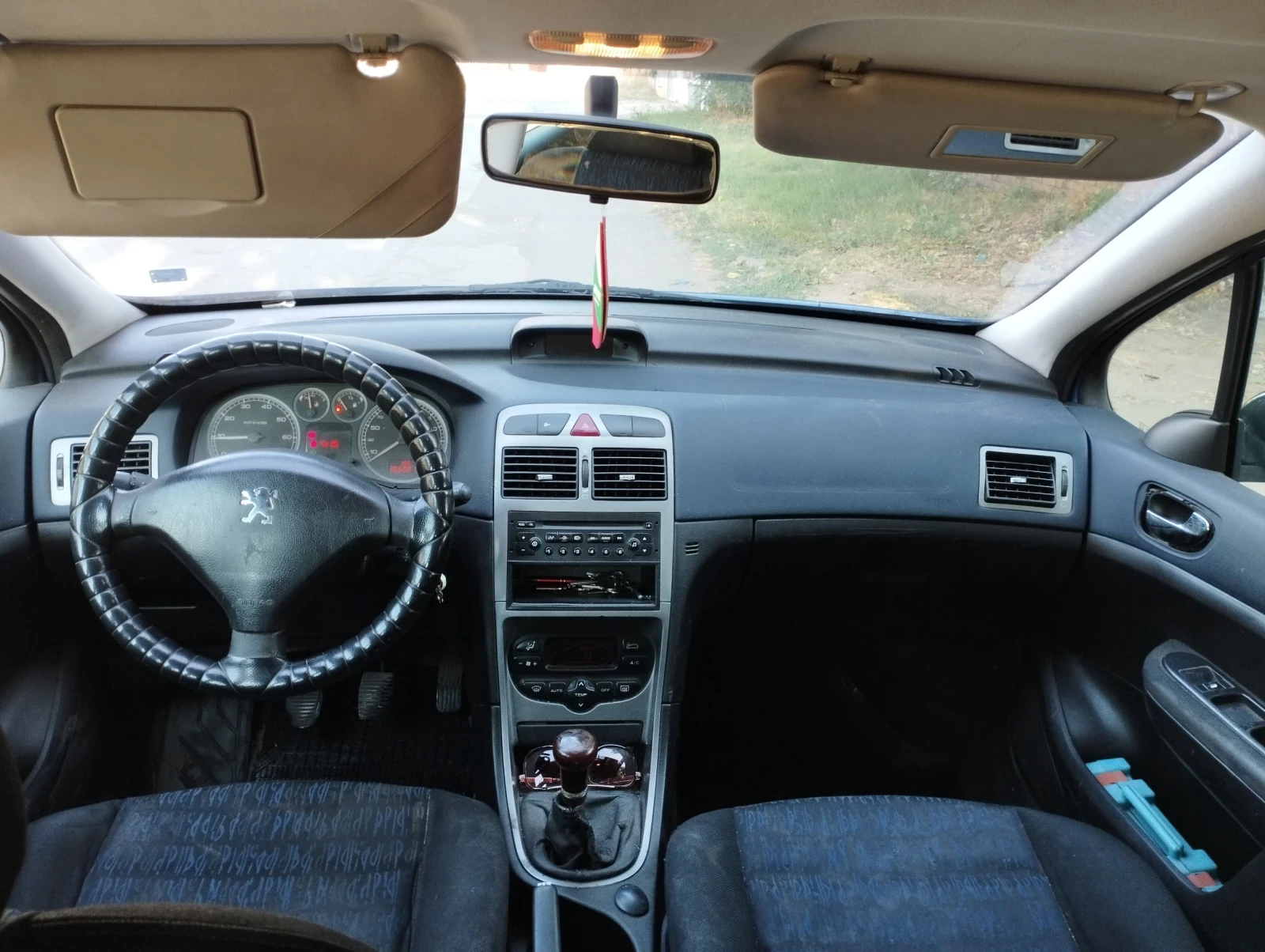 Peugeot 307, снимка 4 - Автомобили и джипове - 56322502