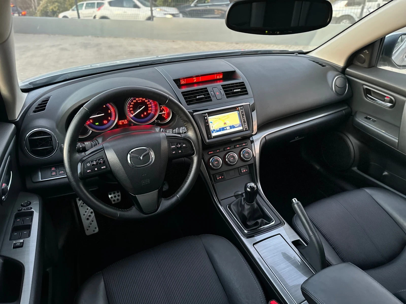 Mazda 6 Facelift, снимка 6 - Автомобили и джипове - 56437471