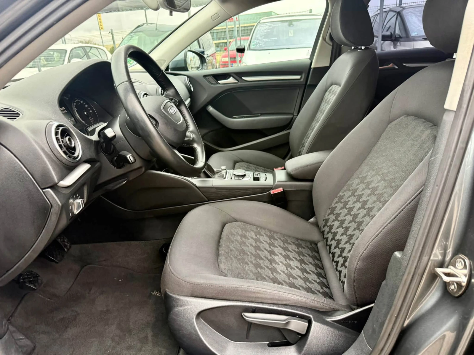 Audi A3 1.6 6-скорости, снимка 9 - Автомобили и джипове - 56734712