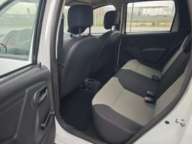 Dacia Duster 1.6i , снимка 12