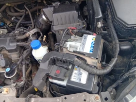 Honda Cr-v SUV, снимка 15