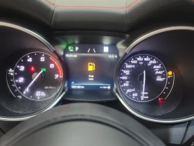 Alfa Romeo Stelvio Estrema AWD, снимка 10