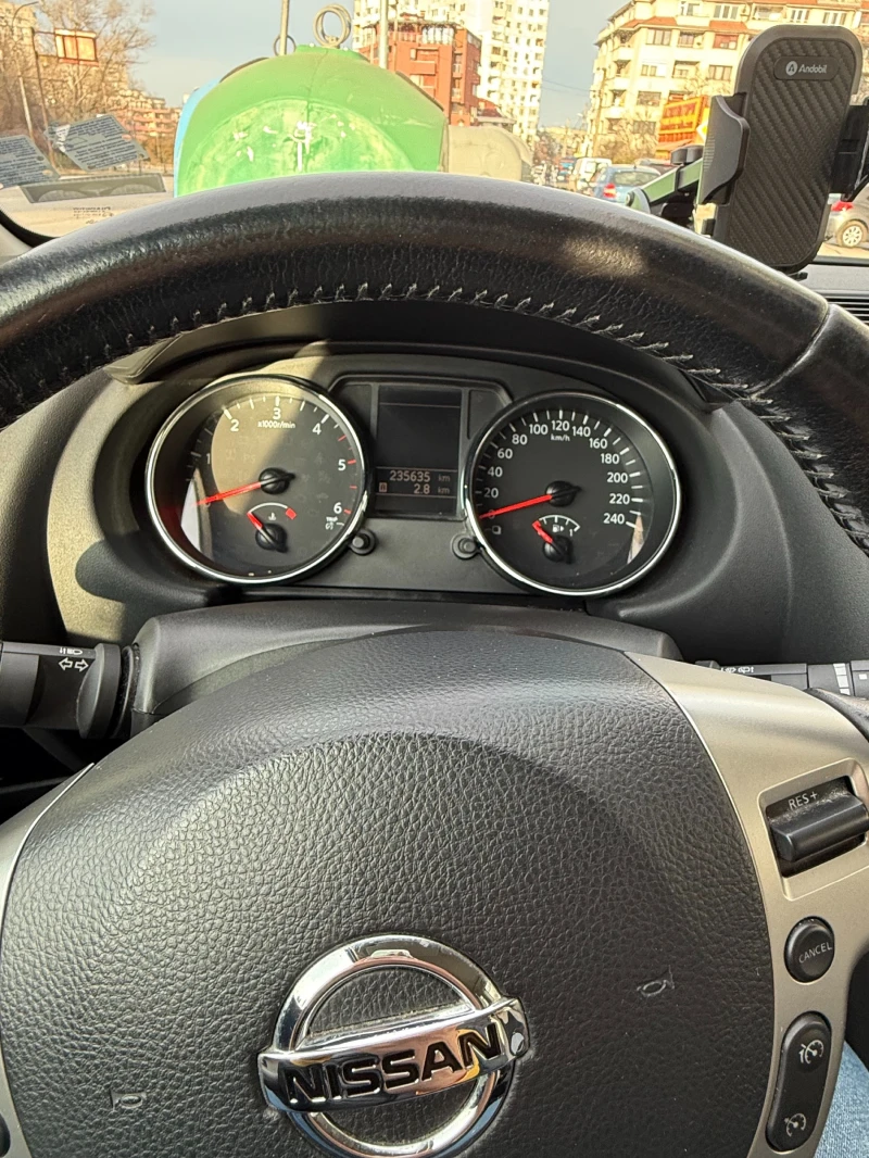 Nissan Qashqai, снимка 5 - Автомобили и джипове - 48981836