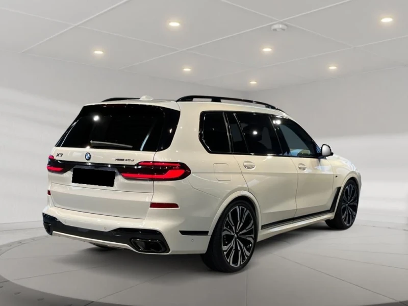 BMW X7 40d* M SPORT PRO* PANO* 360 CAM* HEAD-UP* H/K* , снимка 2 - Автомобили и джипове - 49310616