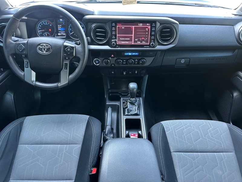 Toyota Tacoma Off Road pack, снимка 11 - Автомобили и джипове - 51101045