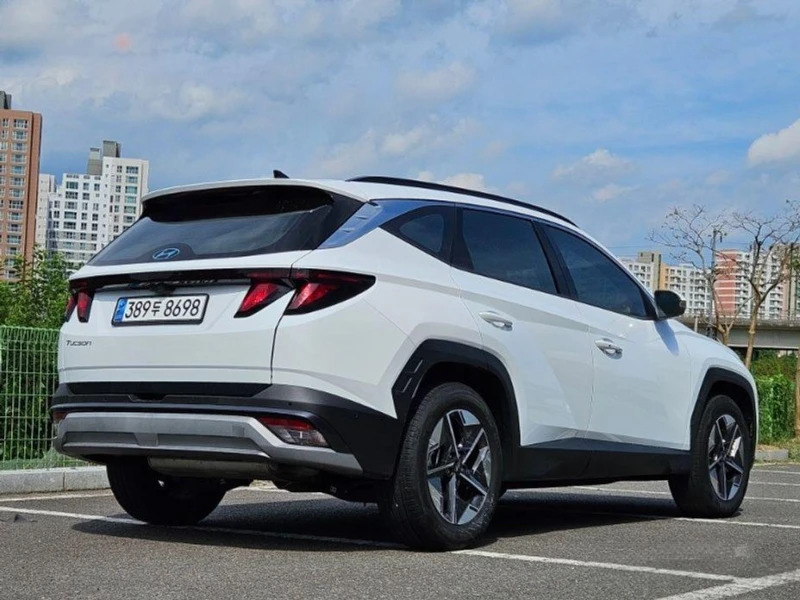 Hyundai Tucson Gasoline 1.6 Turbo 2WD Premium, снимка 4 - Автомобили и джипове - 52046264
