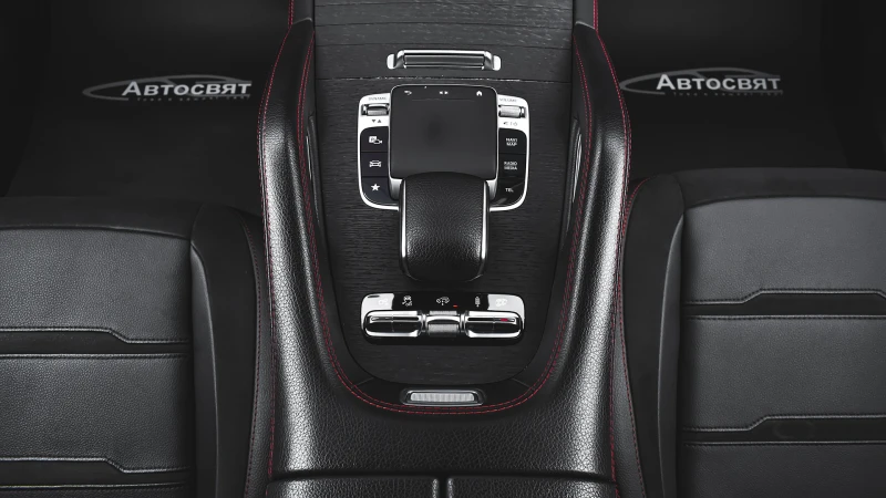 Mercedes-Benz GLE 53 4MATIC + , снимка 12 - Автомобили и джипове - 53088620