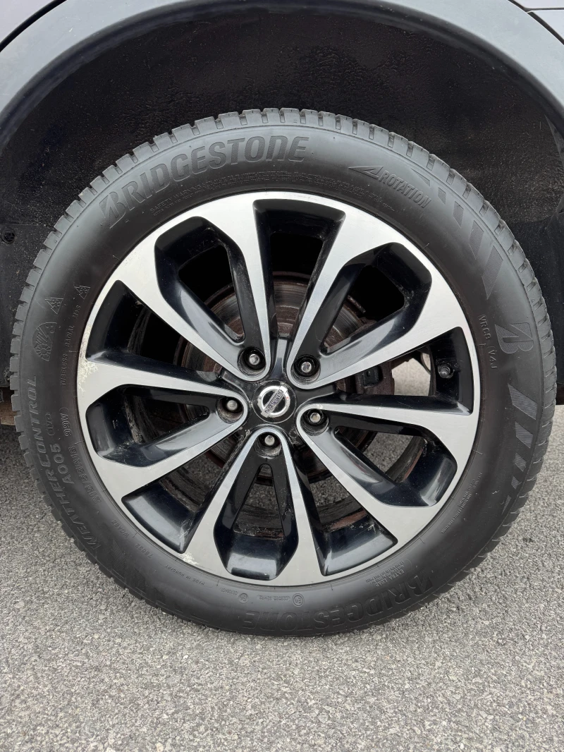 Nissan Qashqai 1.5DCI НОВ ВНОС , снимка 15 - Автомобили и джипове - 53430006
