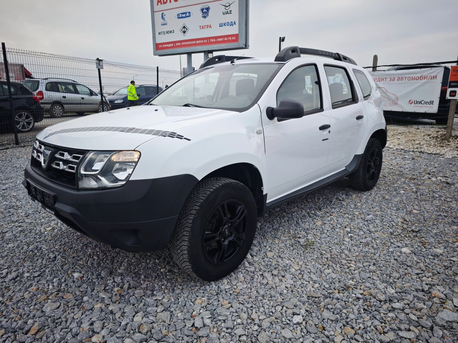 Dacia Duster 1.6i  - изображение 3