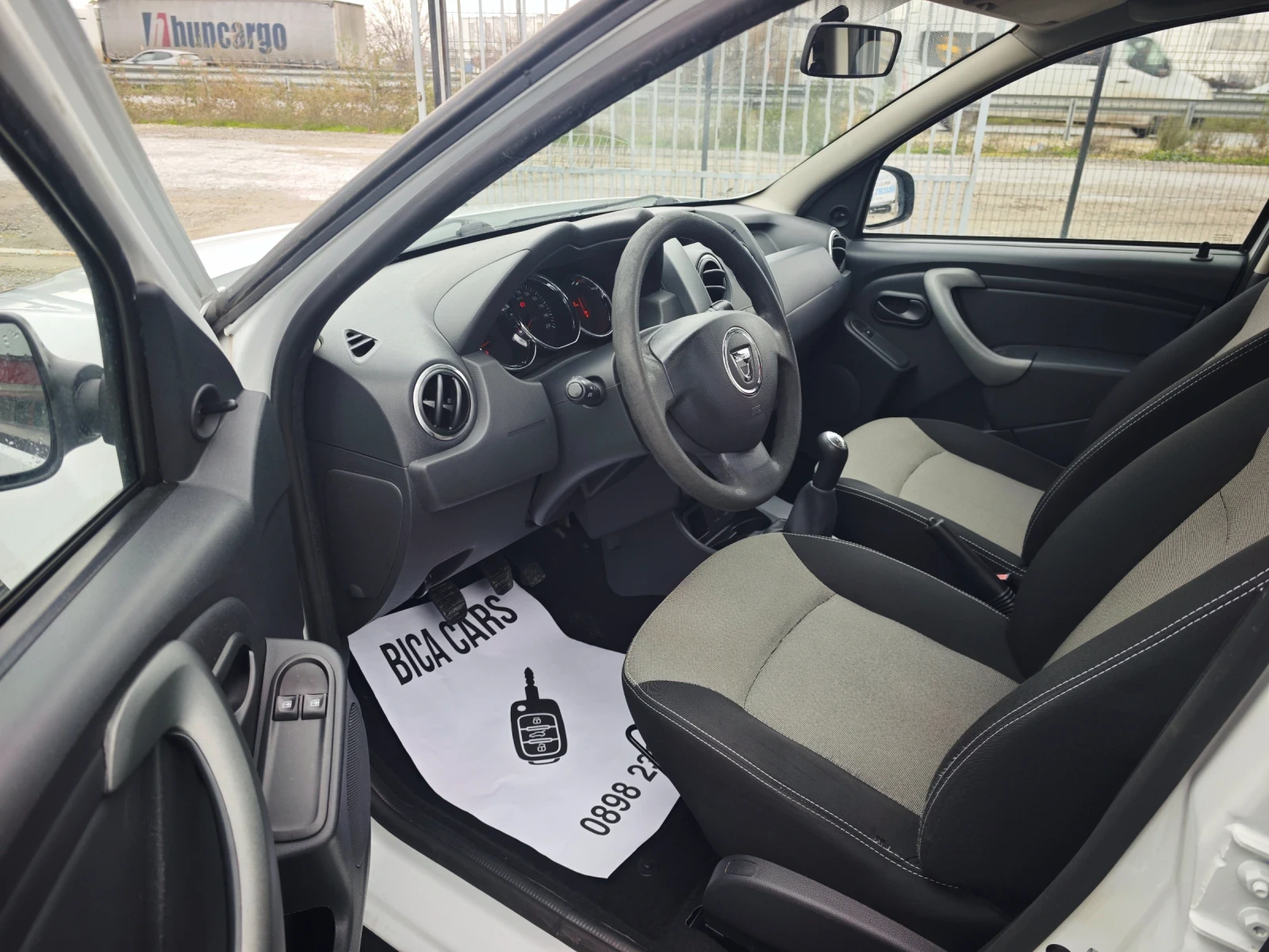 Dacia Duster 1.6i  | Mobile.bg � ����������� 11