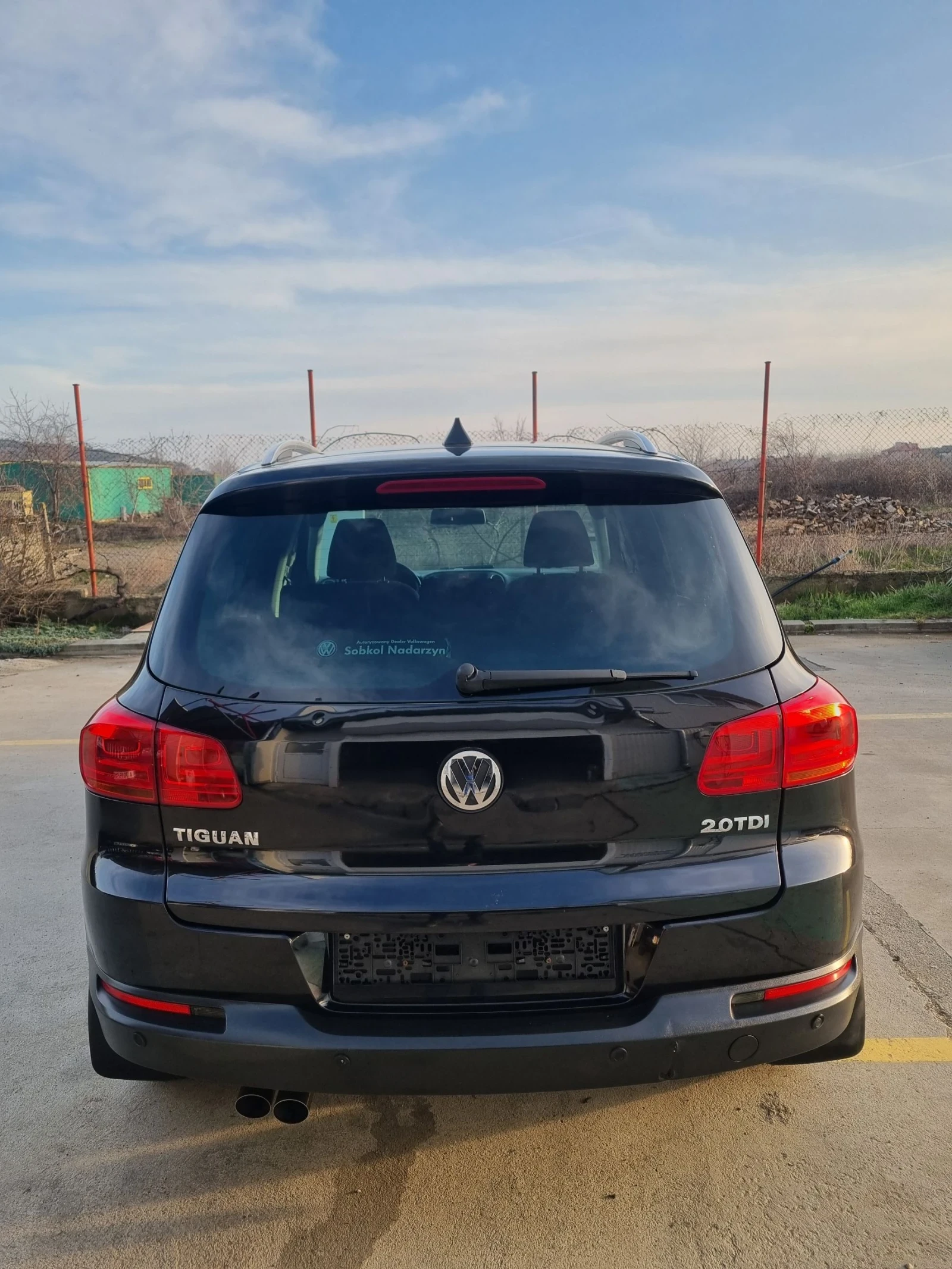 VW Tiguan 2.0tdi 140к.с 4x4 DSG Автомат, снимка 8 - Автомобили и джипове - 53824211