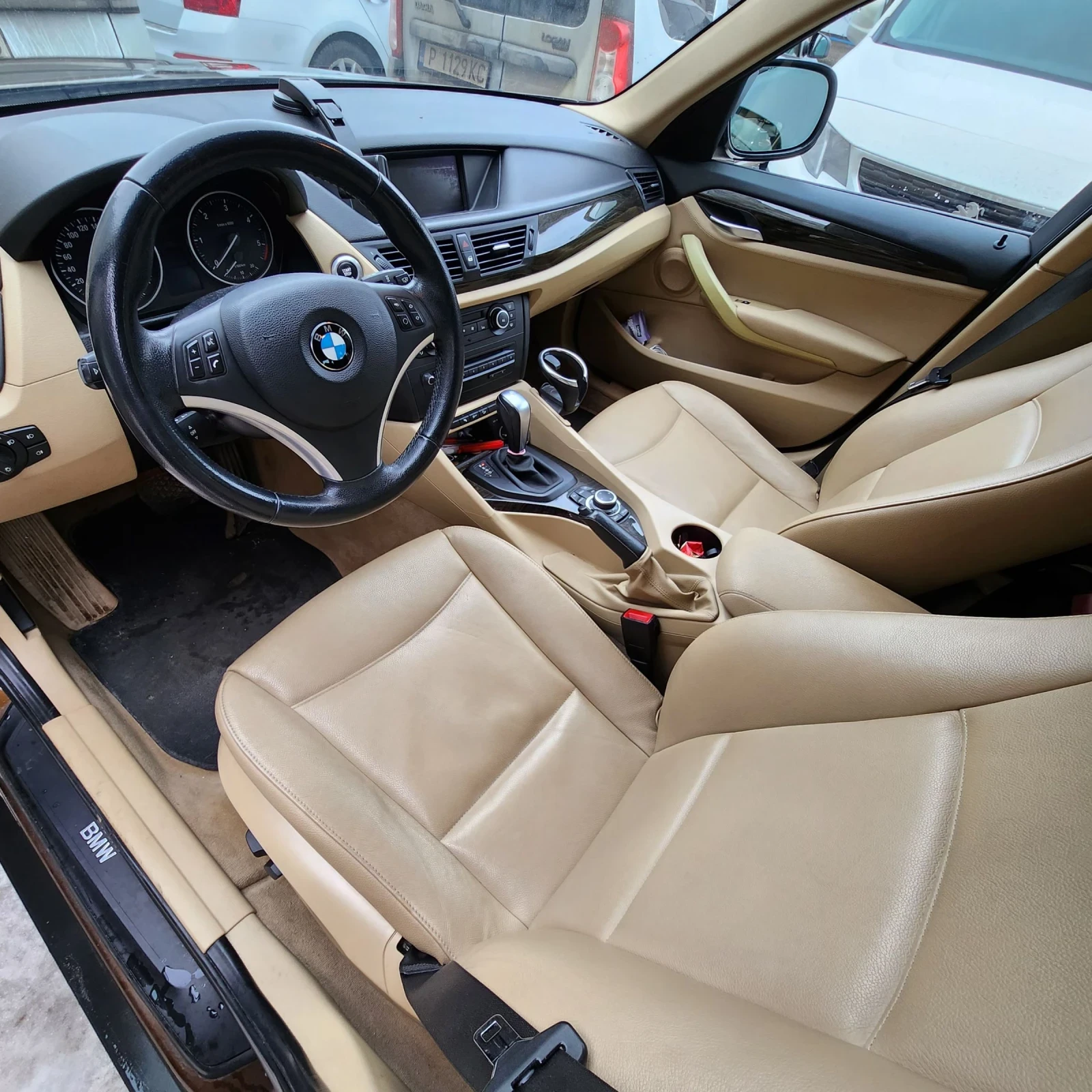 BMW X1 2.0 diesel 4x4 automat 6 ZF camera navi koжа , снимка 4 - Автомобили и джипове - 54014070