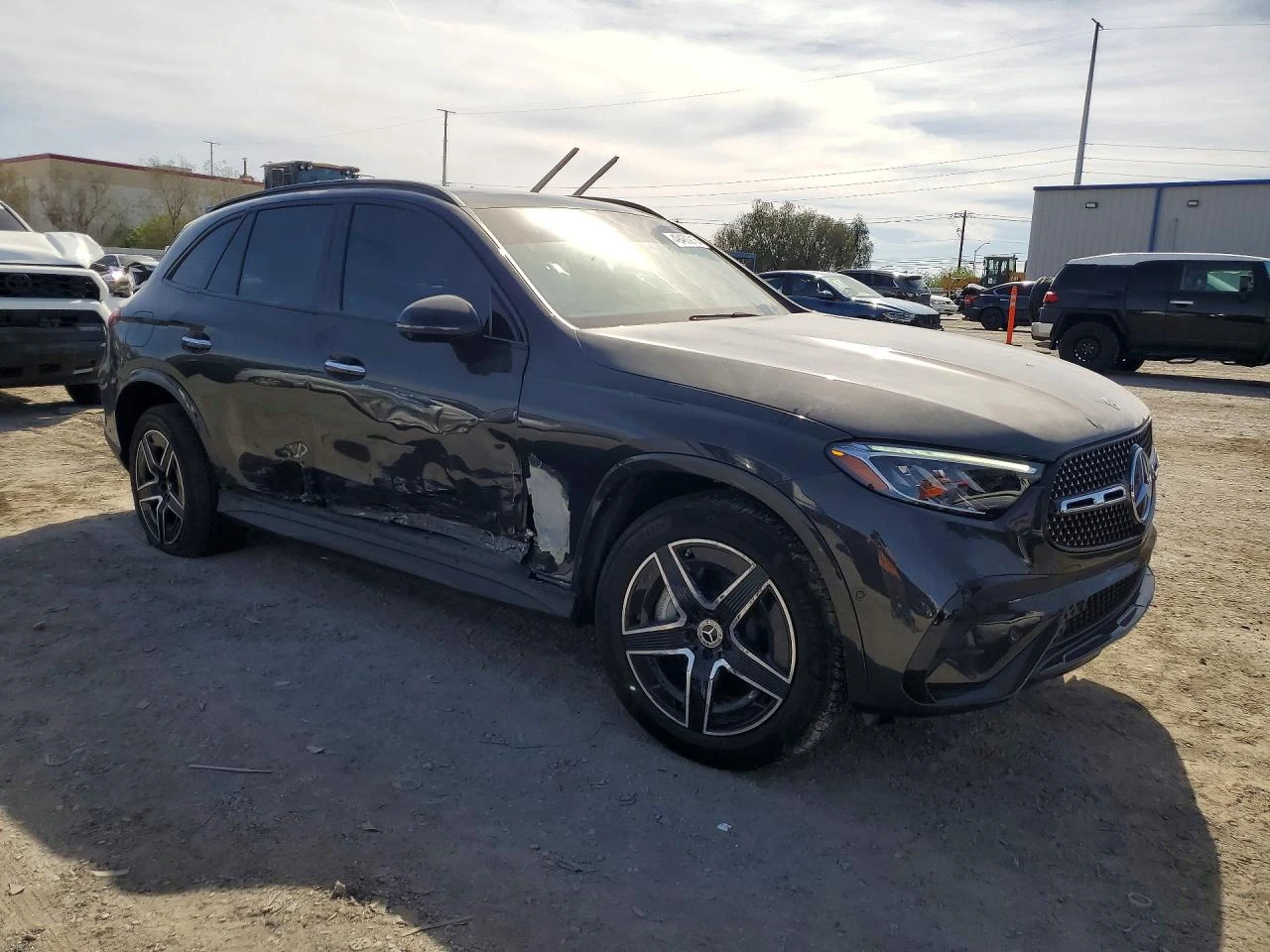 Mercedes-Benz GLC 300 2.0l 4Matic, снимка 4 - Автомобили и джипове - 54417251