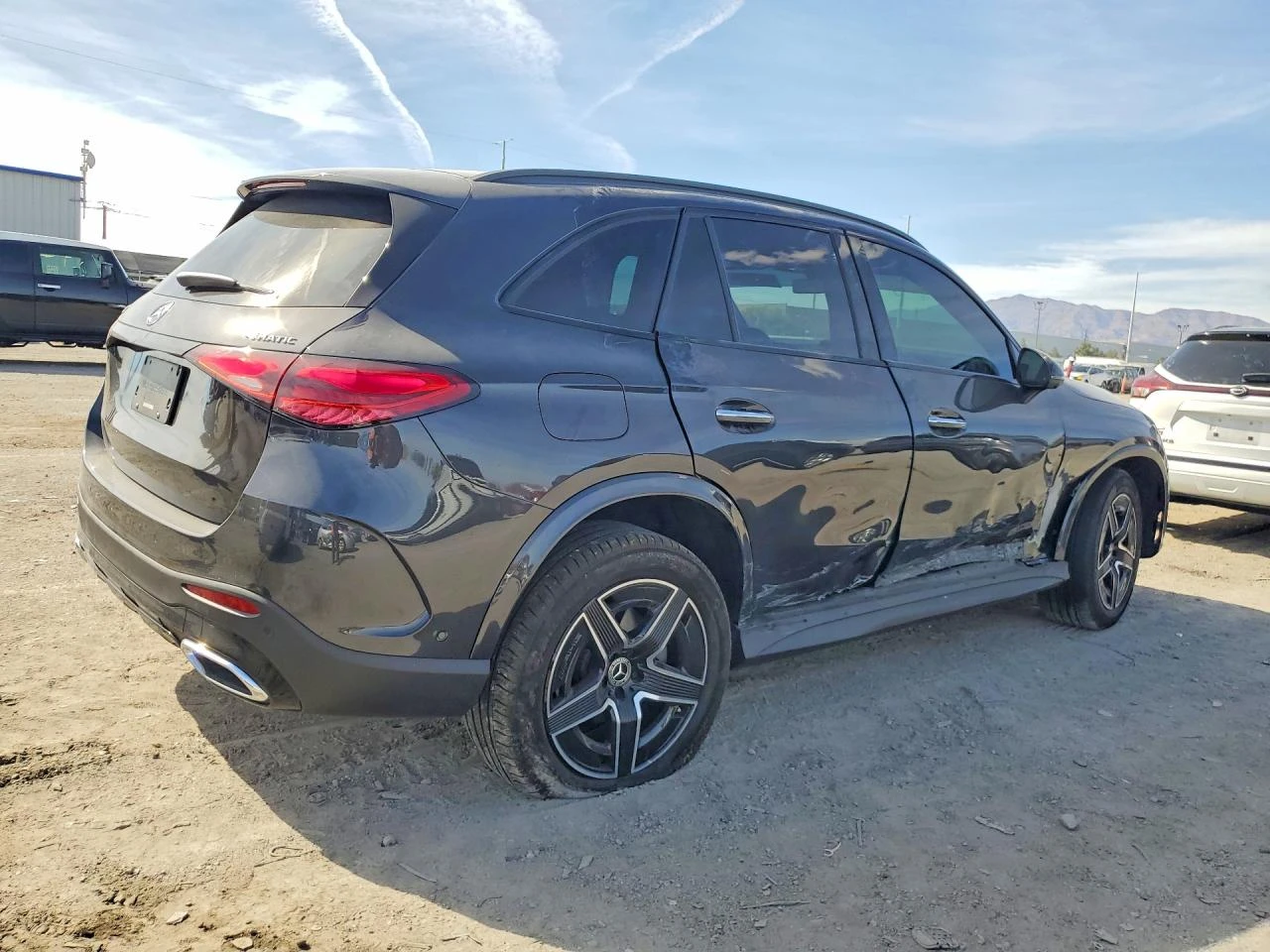 Mercedes-Benz GLC 300 2.0l 4Matic, снимка 3 - Автомобили и джипове - 54417251