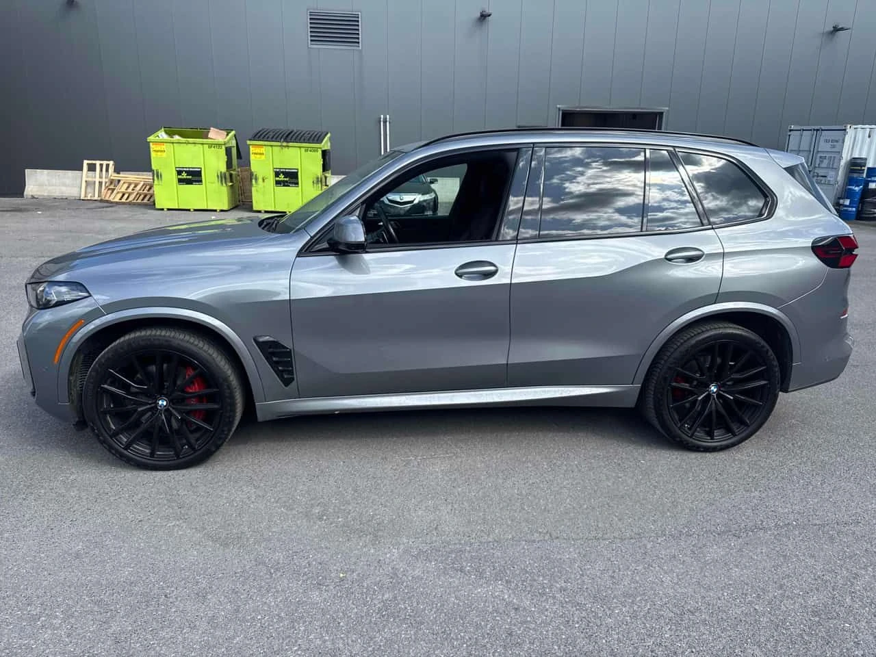 BMW X5 xDrive40i / 360 / DISTRONIC / HUD / Harman Kardon , снимка 2 - Автомобили и джипове - 54621575
