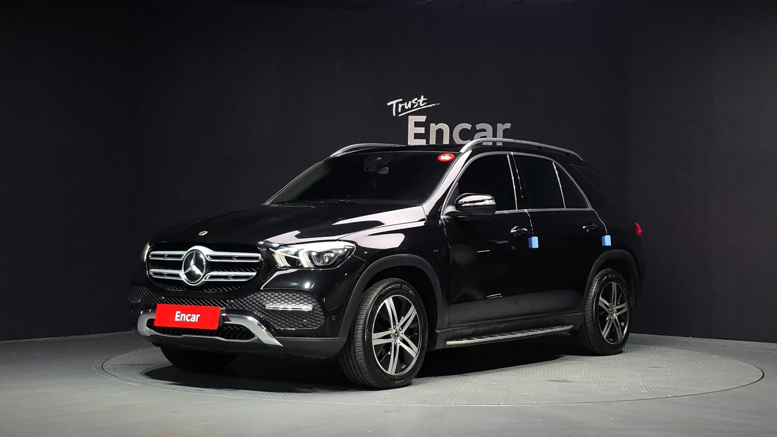 Mercedes-Benz GLE 300 2 опции за плащане предварително / при доставка