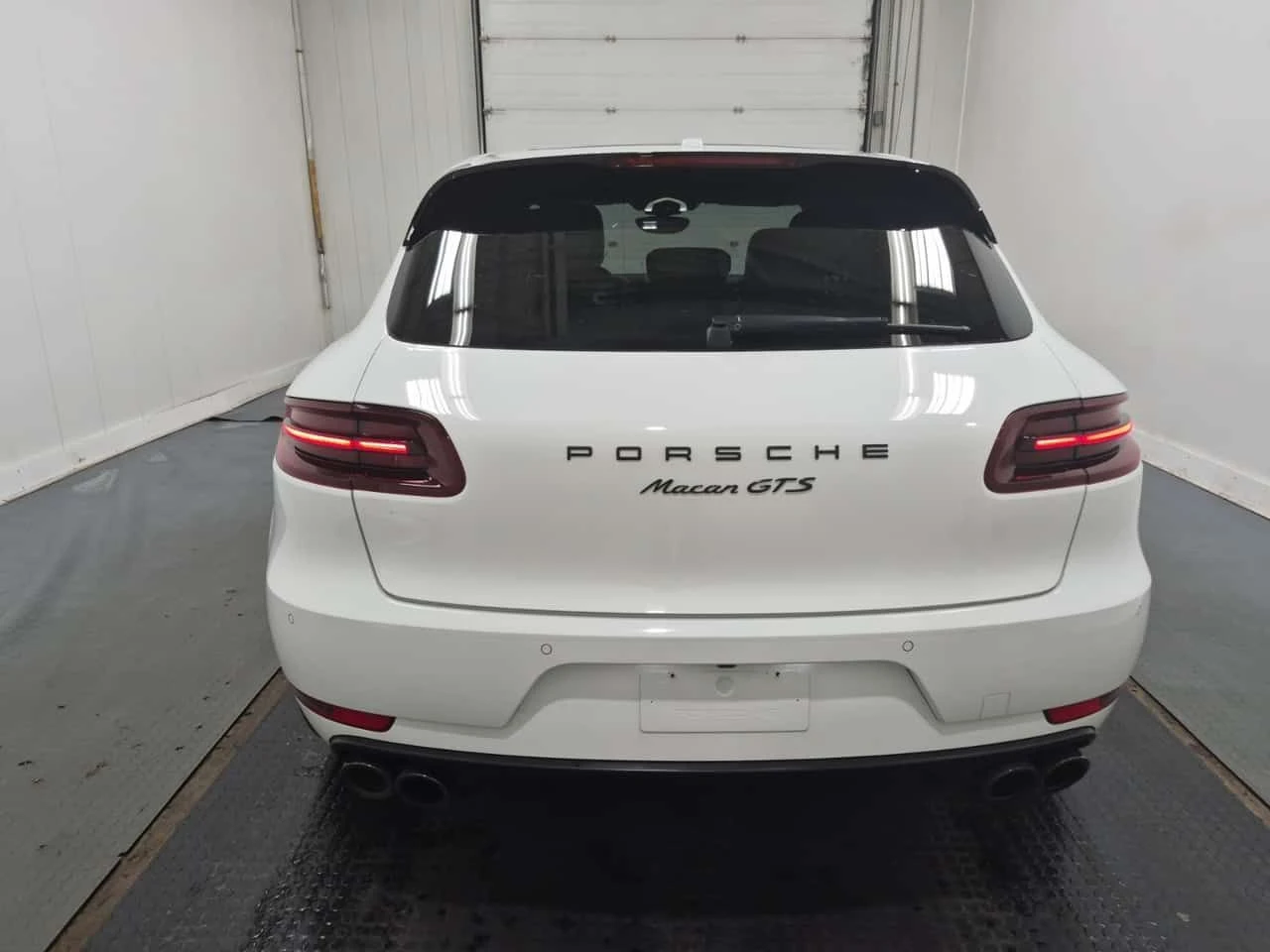 Porsche Macan * GTS * CARFAX * ЦЕНА ДО БГ, снимка 4 - Автомобили и джипове - 55693399