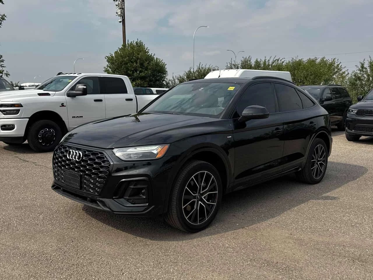 Audi Q5 * Progressiv * CARFAX * ОПЦИЯ ЗА ФИНАНСИРАНЕ , снимка 10 - Автомобили и джипове - 55724069