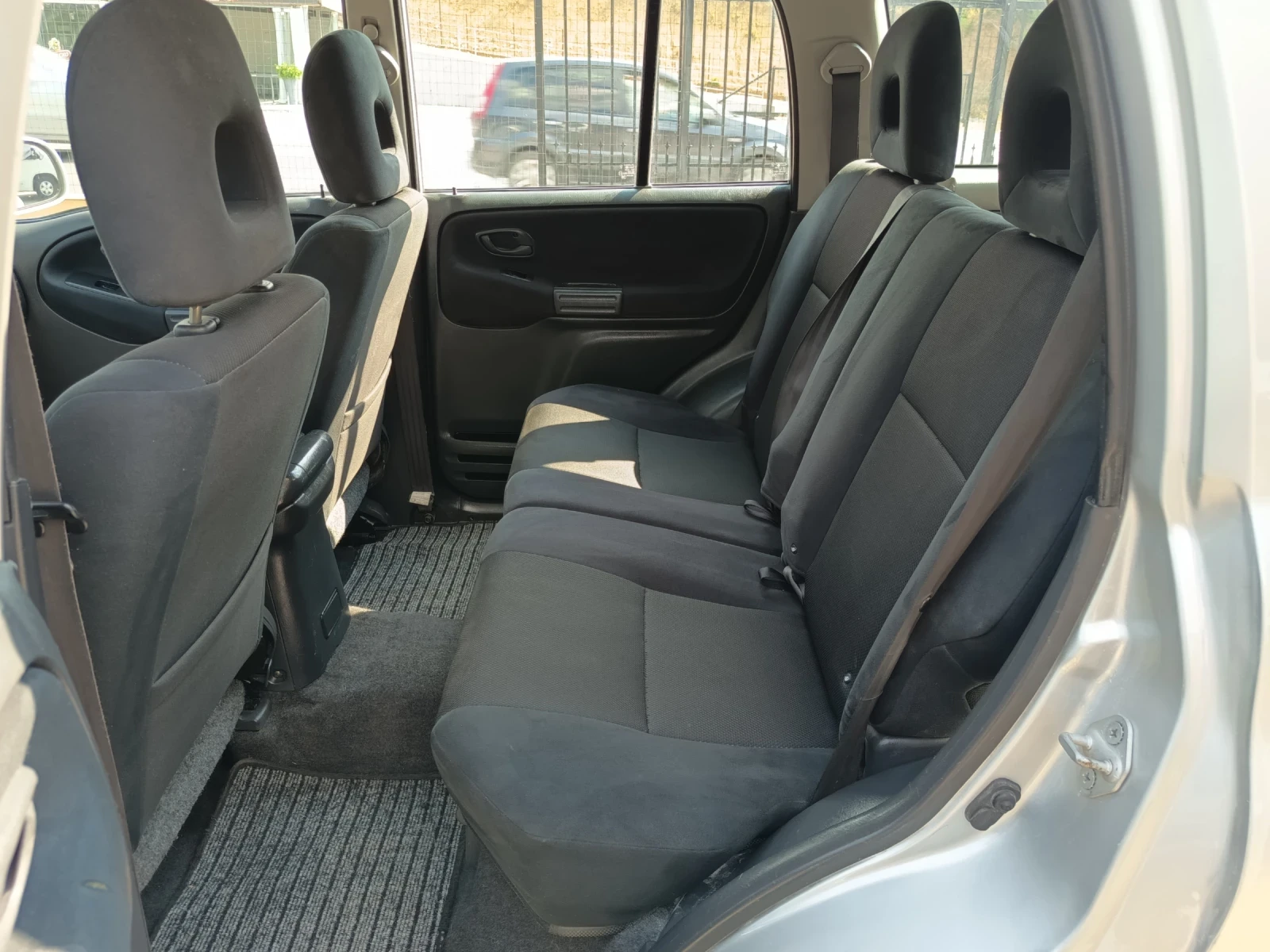 Suzuki Grand vitara 2.0hdi, снимка 10 - Автомобили и джипове - 55753485