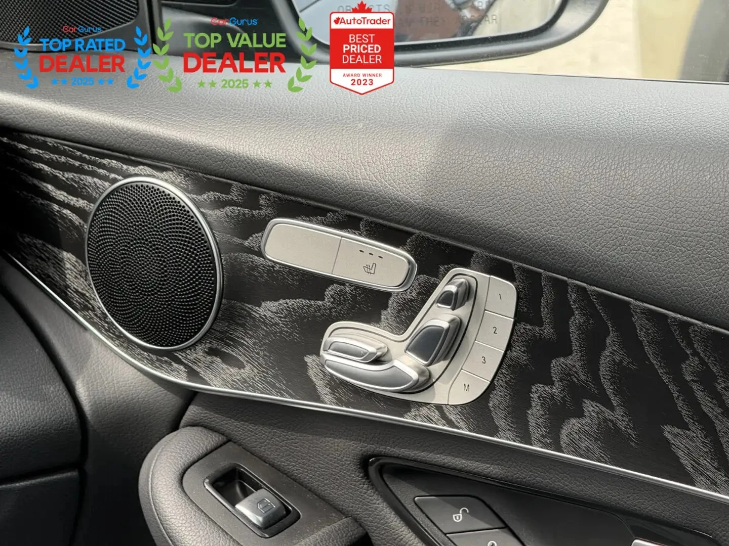 Mercedes-Benz GLC 300 4MATIC AMG PKG ЦЕНА ДО БЪЛГАРИЯ АВТОКРЕДИТ, снимка 15 - Автомобили и джипове - 56006041