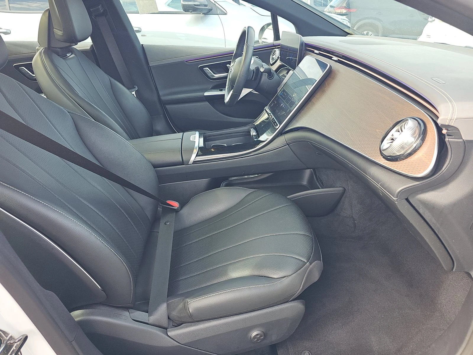 Mercedes-Benz EQE 350 4MATIC Sedan* ЦЕНА ДО СОФИЯ, снимка 7 - Автомобили и джипове - 56259697