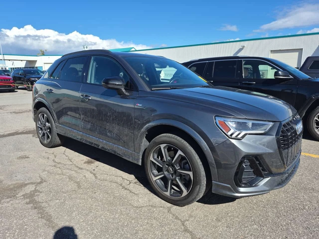 Audi Q3  PROGRESSIV S-LINE / CARFAX / ДВА КЛЮЧА , снимка 2 - Автомобили и джипове - 56369634