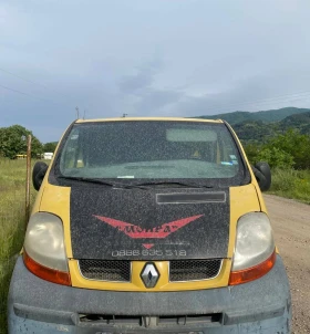 ������ Renault Trafic