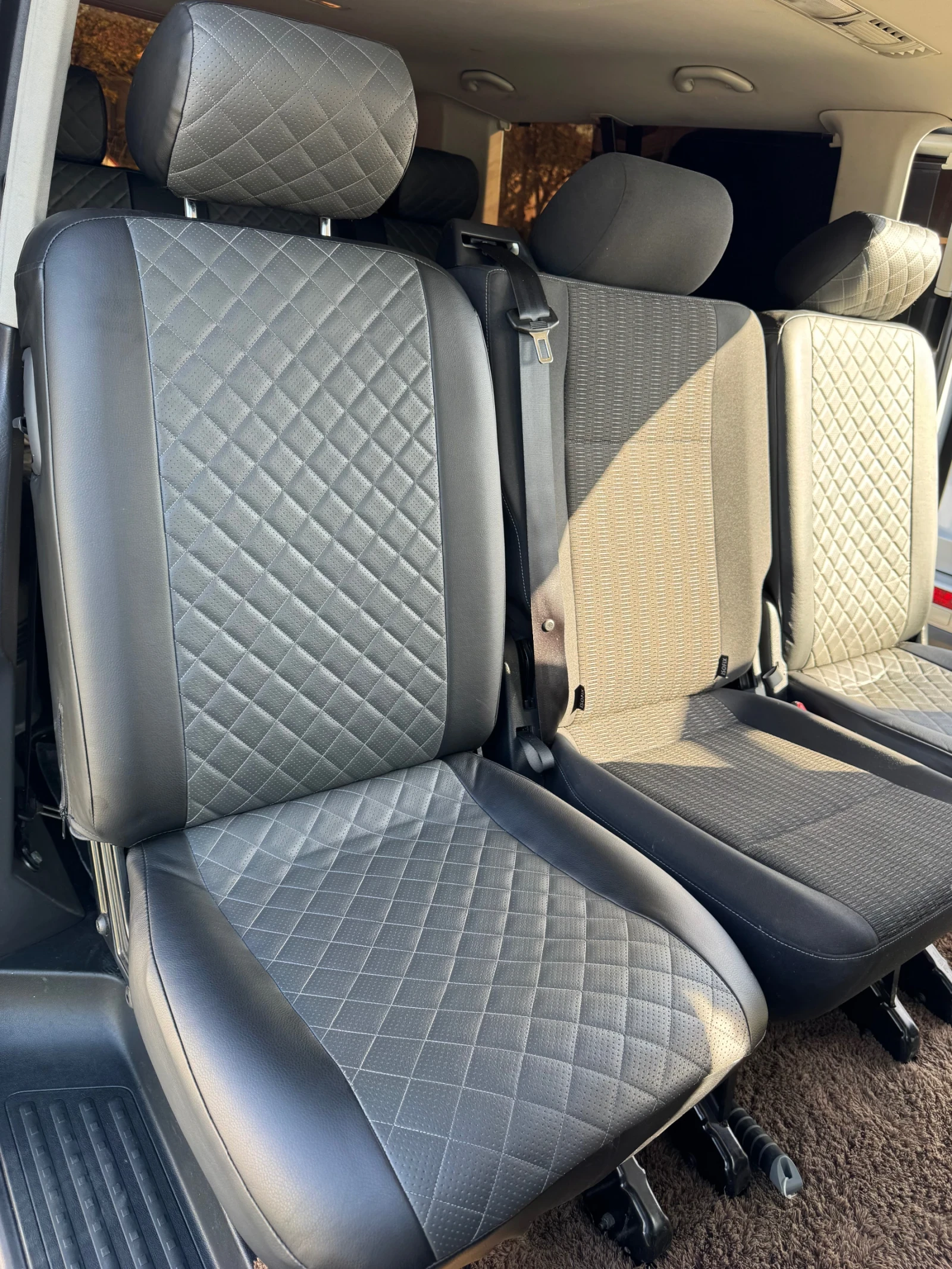 VW Caravelle  - изображение 9
