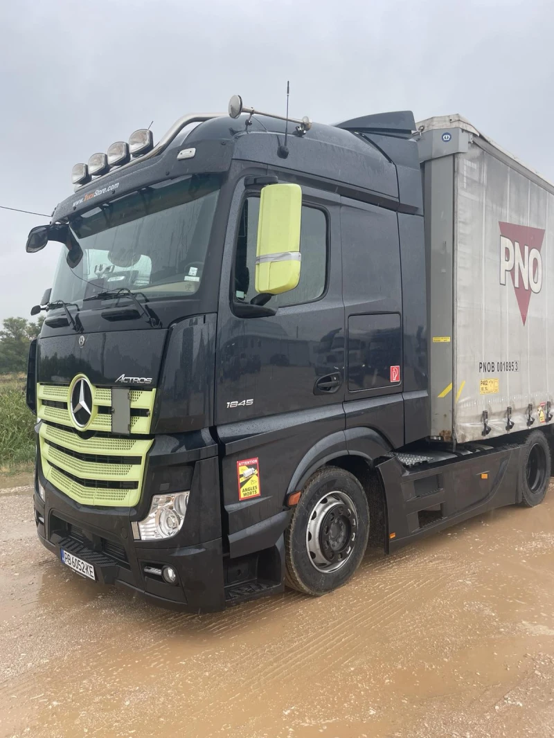 Mercedes-Benz Actros 1845
