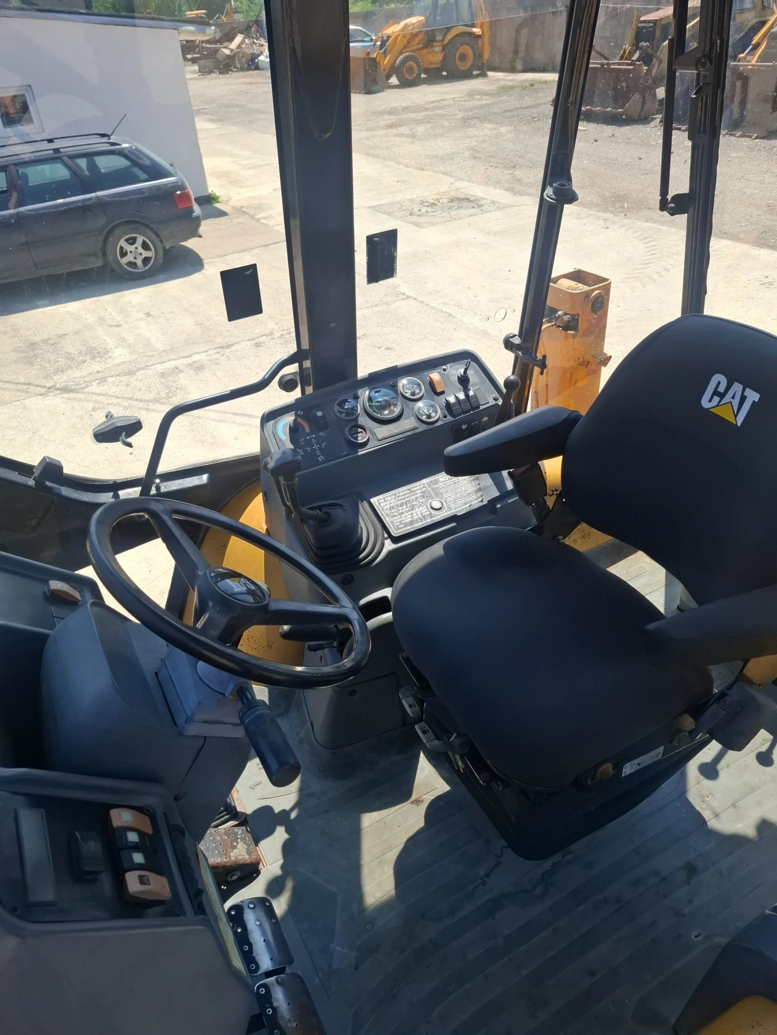 Багер Caterpillar 428C  2броя  - изображение 5