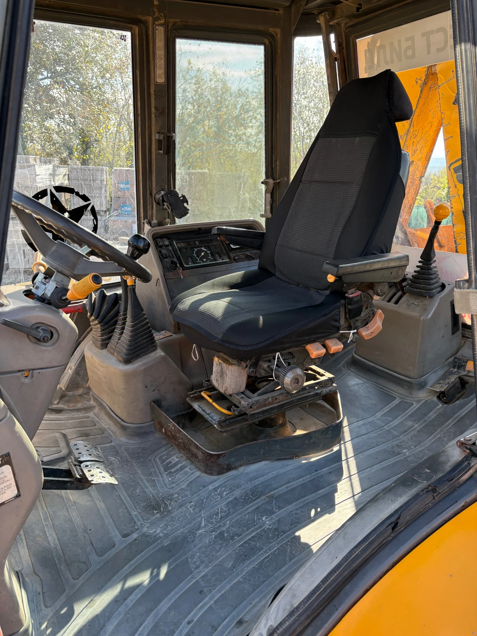 Багер JCB 3CX - изображение 9