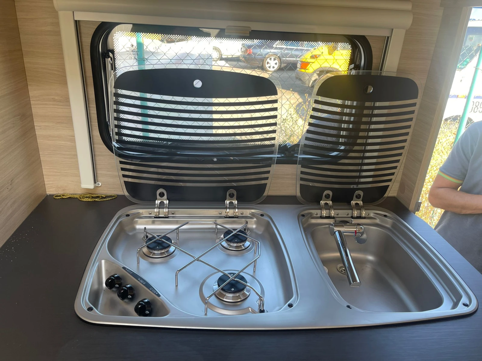 �������� Caravelair �������  | Mobile.bg � ����������� 11