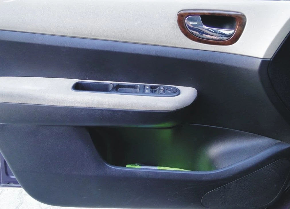 ����� ���� 307 Peugeot 2001-2008 . ������, 1400���, 55kW, 75k�  ������ � ����� �������� | Mobile.bg � ����������� 9