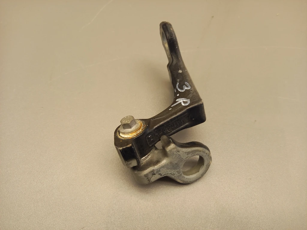 Панта врата задна дясна горна Форд Фокус 1.6тдци 