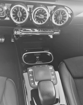 Mercedes-Benz CLA 250 AMG пакет, снимка 13