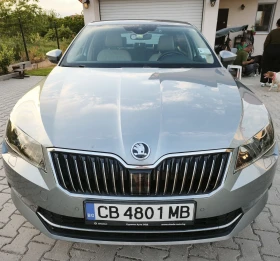 Skoda Superb 2.0 TDI Laurin & Klement, снимка 1