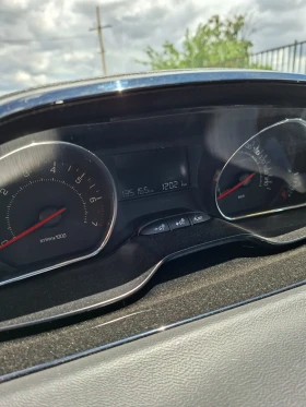 Peugeot 208, снимка 7