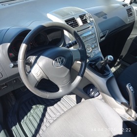 Toyota Auris, снимка 7 - Автомобили и джипове - 43747151