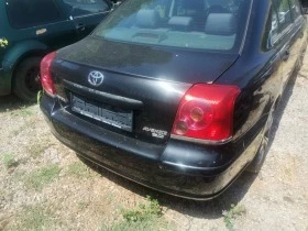 Toyota Avensis 2.0D4D T25 116КС, снимка 10