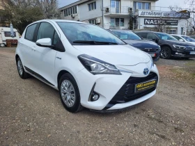 Toyota Yaris 1.5 HYBRID / NAVY/ КАМЕРА / 40000км., снимка 6